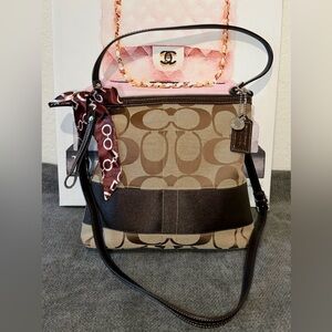 Coach Signature Canvas Brown Stripe Convertible Shoulder Bag No. A0920-F13674